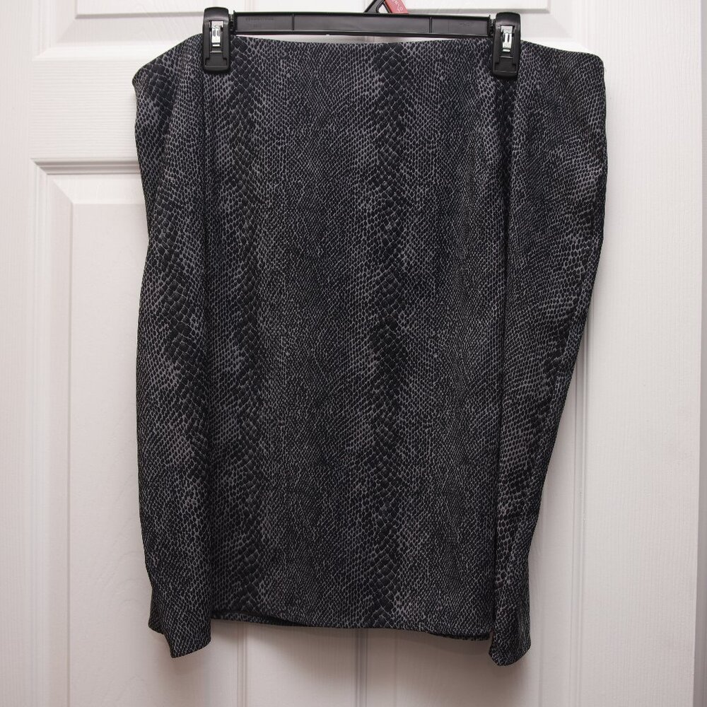 Vintage Snakeskin pattern skirt